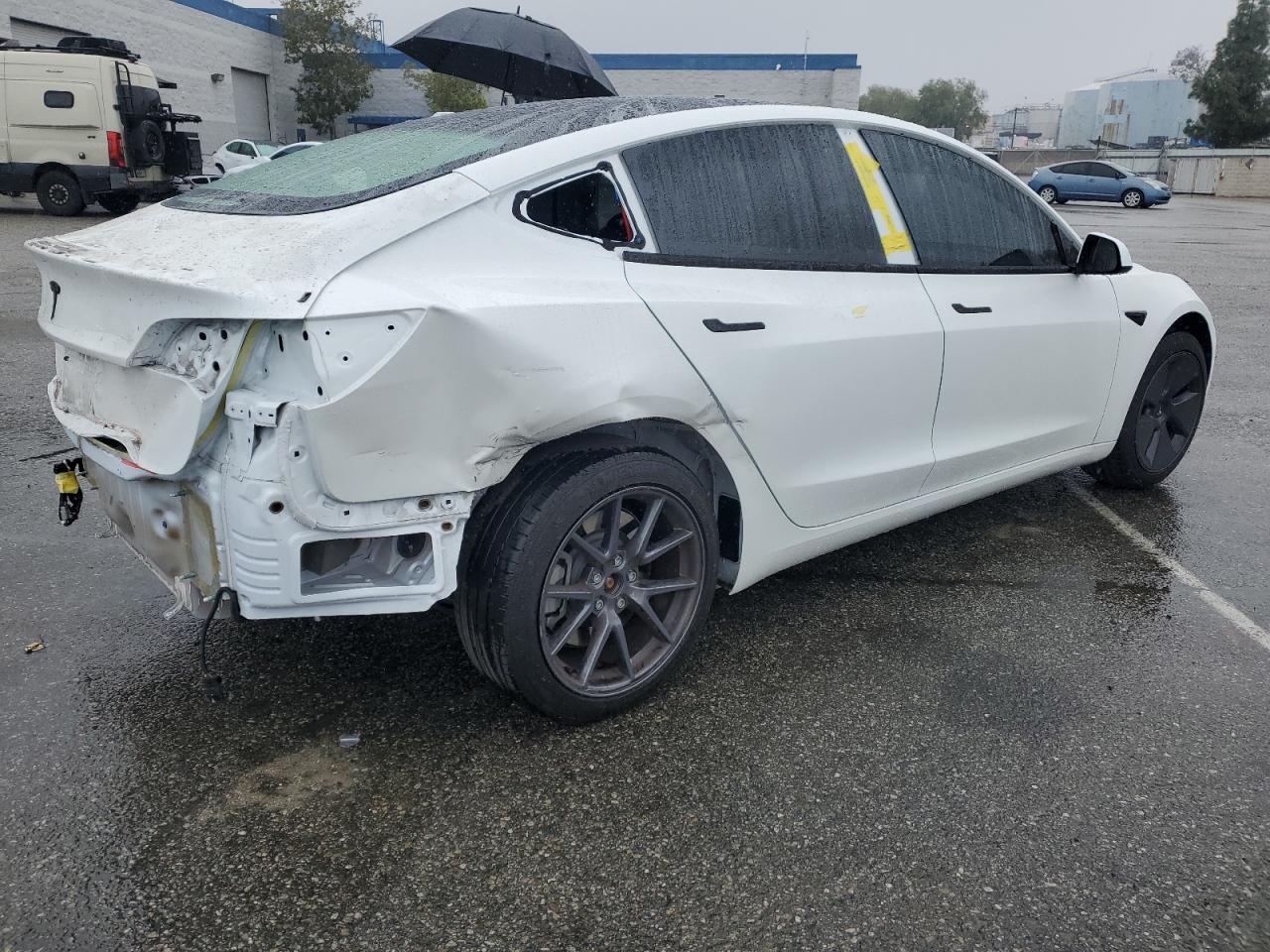2023 TESLA MODEL 3 - Image 3