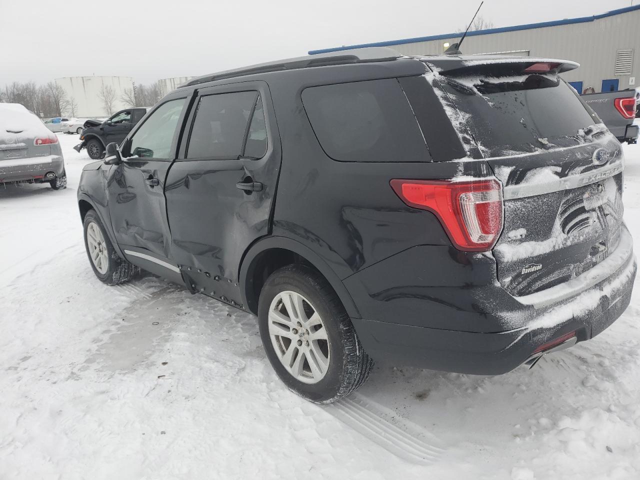 2018 FORD EXPLORER X - Image 2