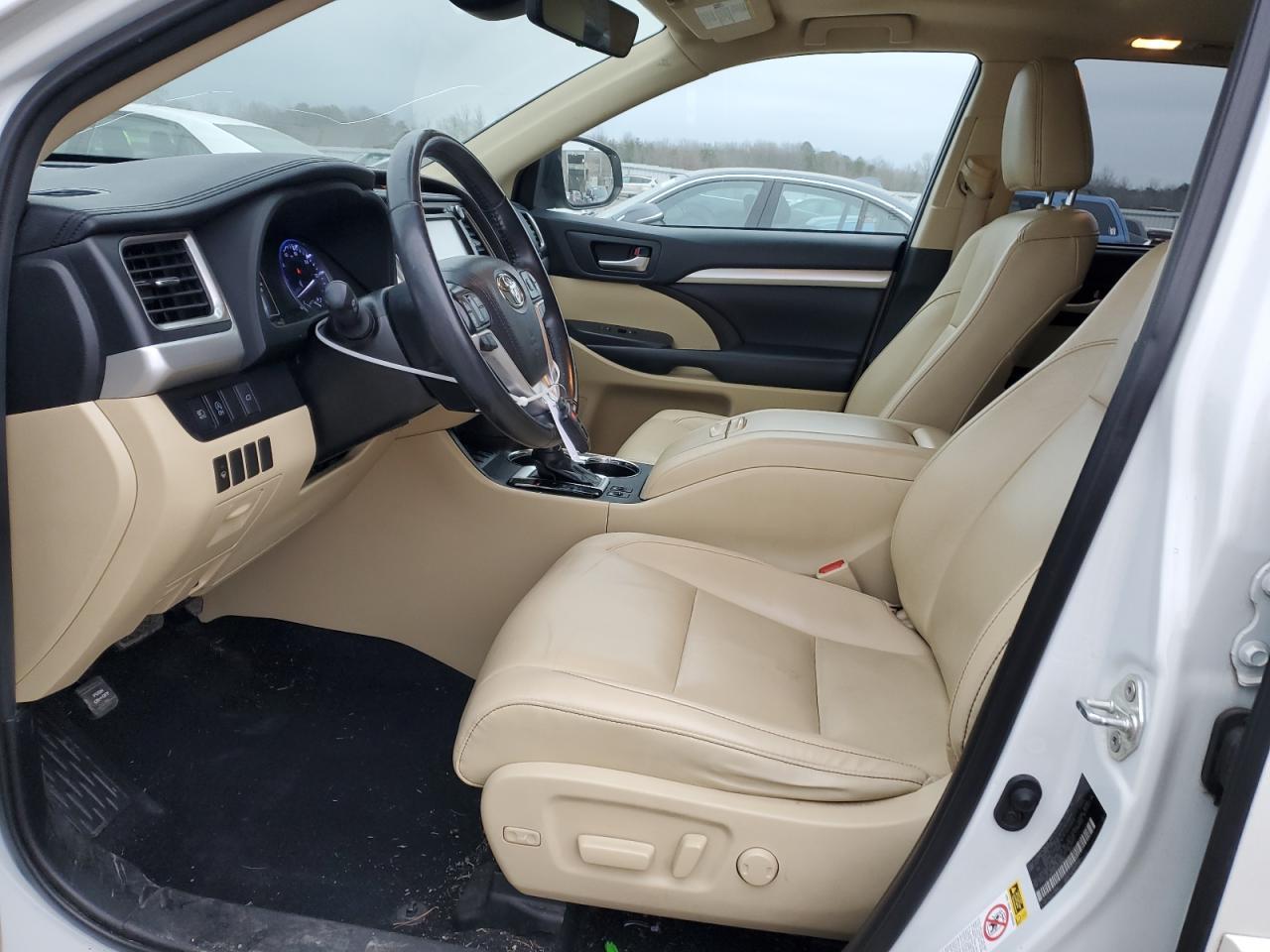 2019 TOYOTA HIGHLANDER - Фото 7