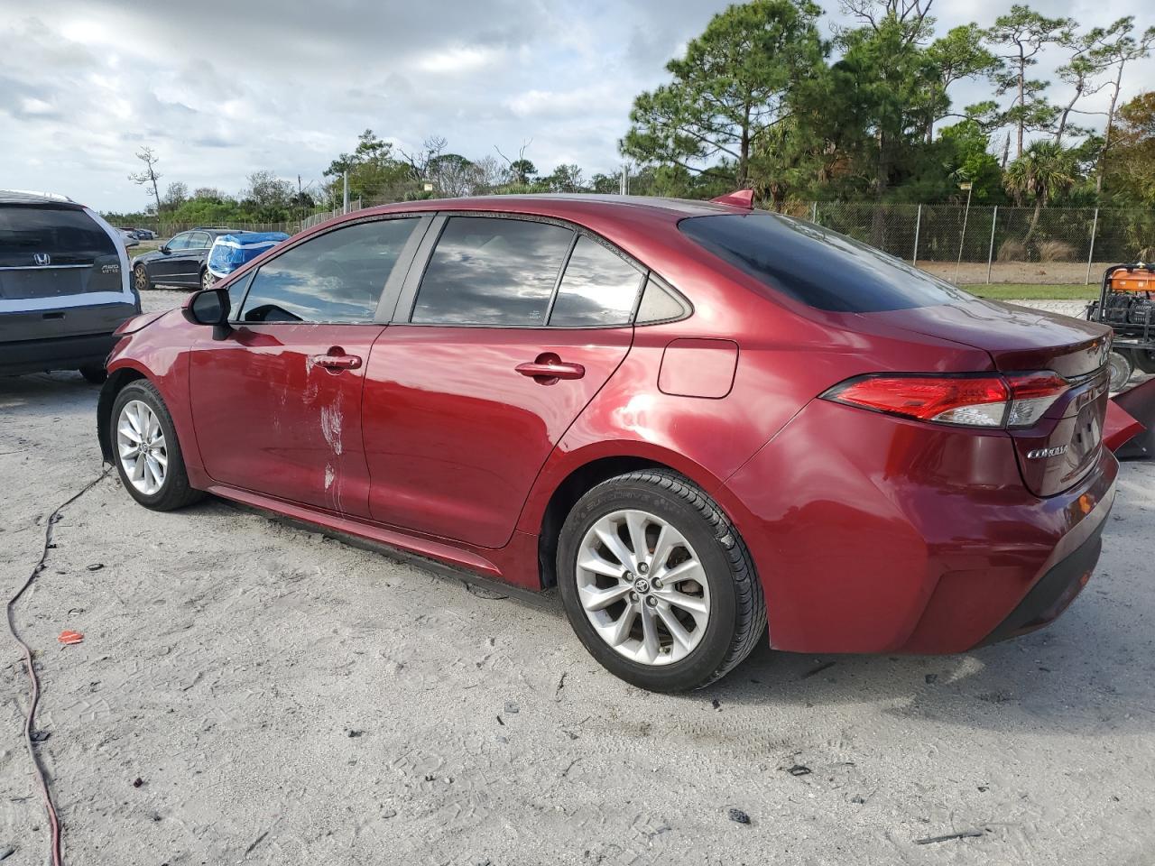 2022 TOYOTA COROLLA LE - Image 2