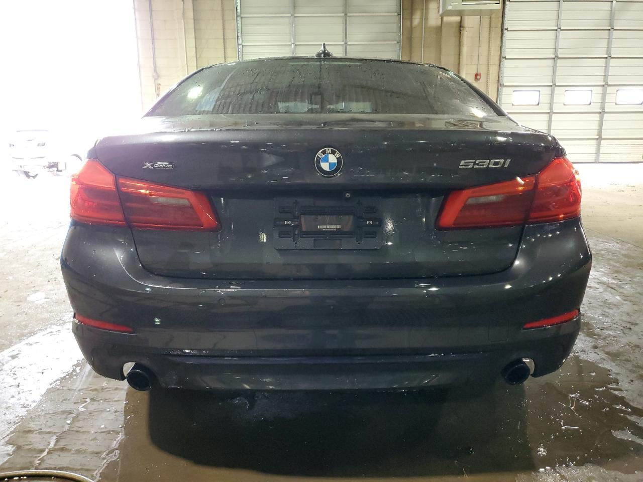 2018 BMW 530 XI - Фото 6