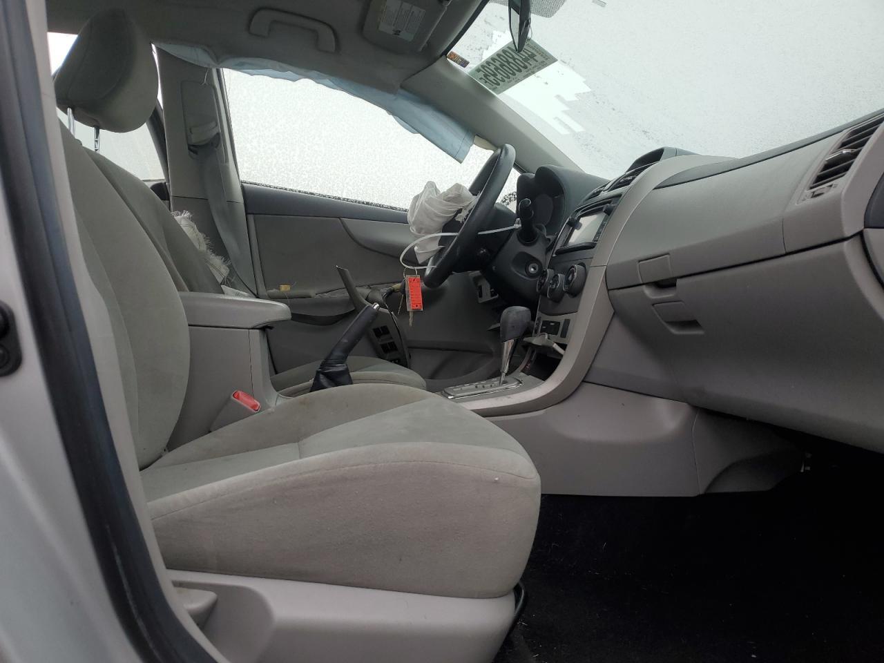 2013 TOYOTA COROLLA BA - Image 7