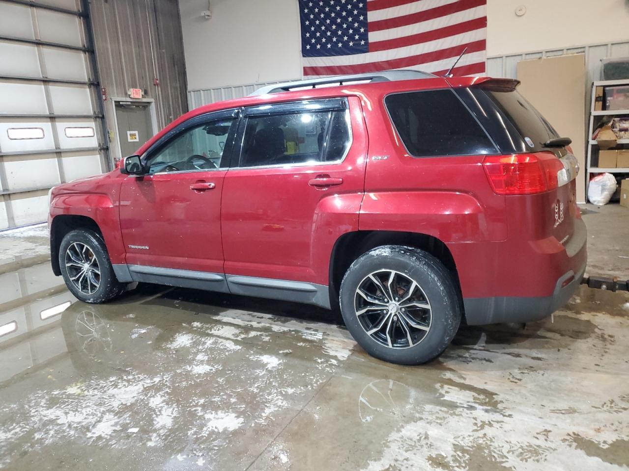 2013 GMC TERRAIN SL - Image 2