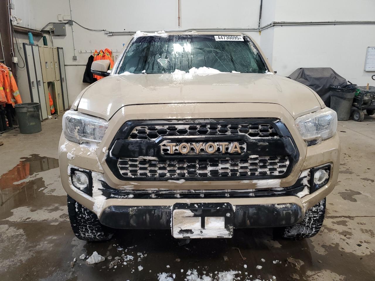 2016 TOYOTA TACOMA DOU - Image 5