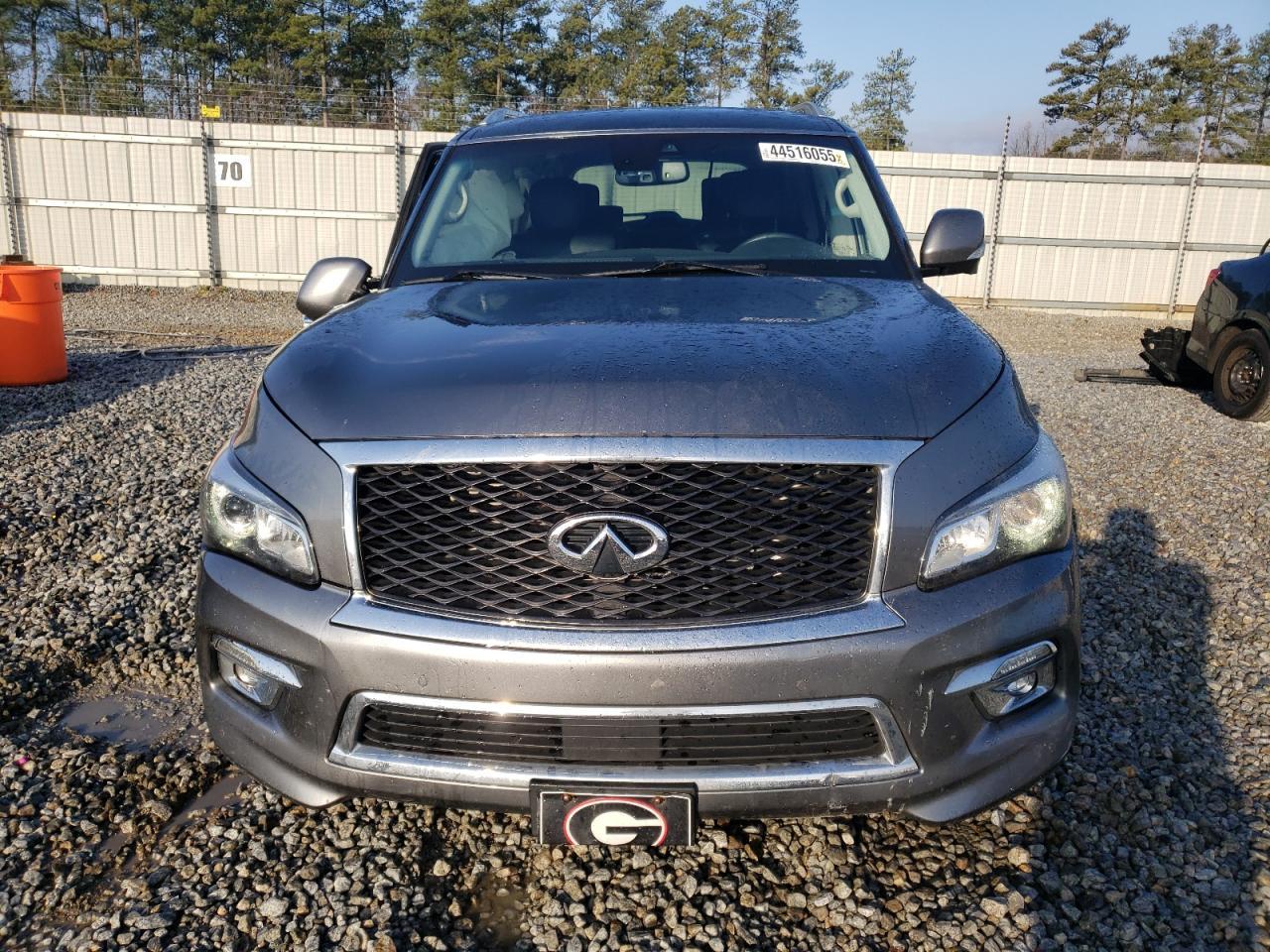 2017 INFINITI QX80 BASE - Image 5