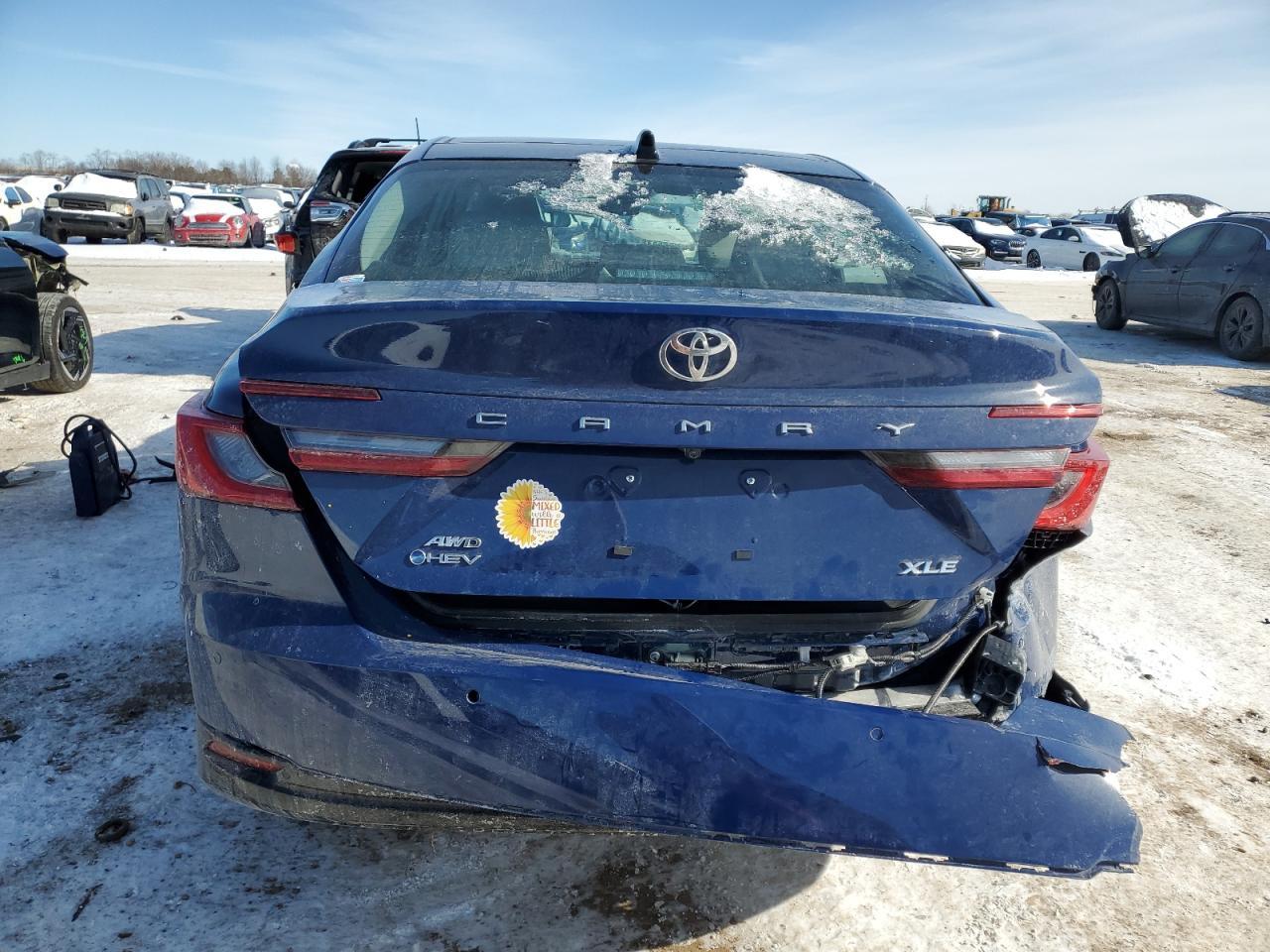 2025 TOYOTA CAMRY XSE - Фото 6