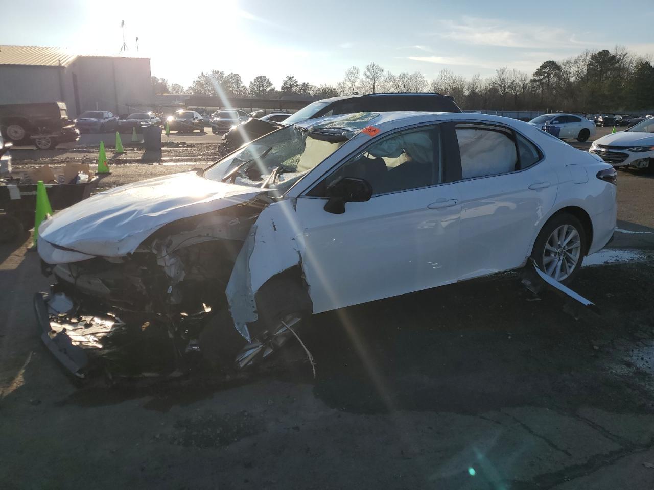 2023 TOYOTA CAMRY LE