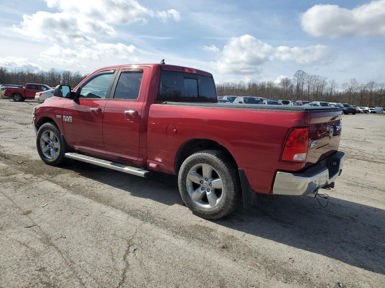 2015 RAM 1500 SLT - Image 2