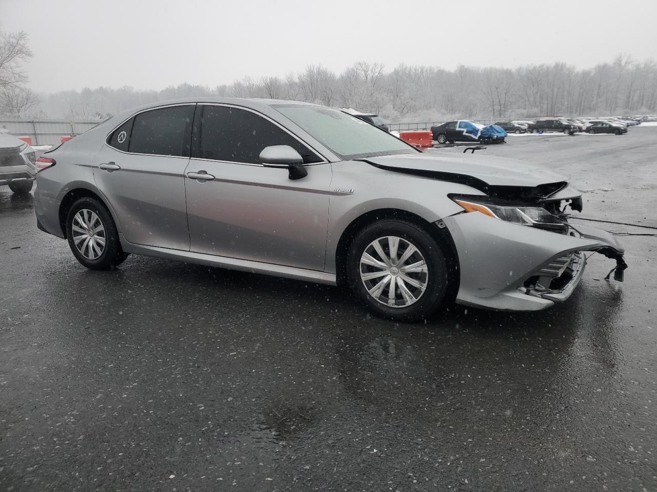 2019 TOYOTA CAMRY LE - Image 4