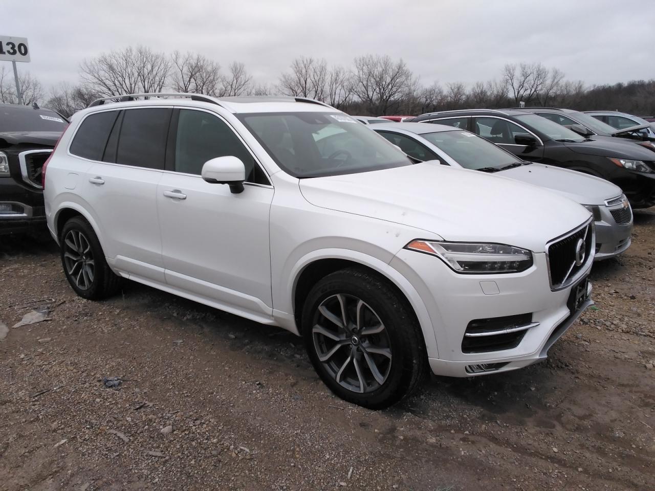 2016 VOLVO XC90 T6 - Фото 4