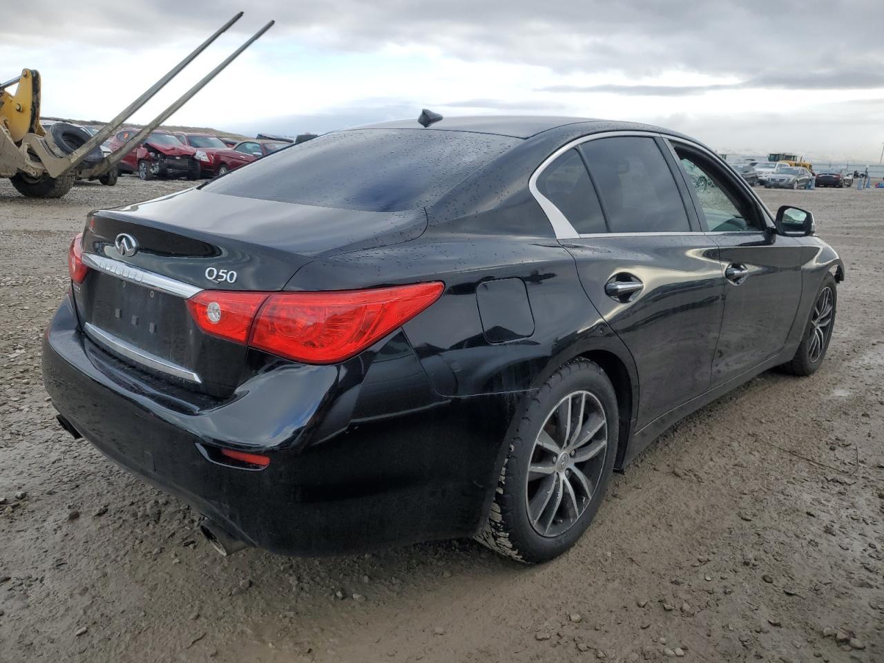 2016 INFINITI Q50 PREMIU - Фото 3