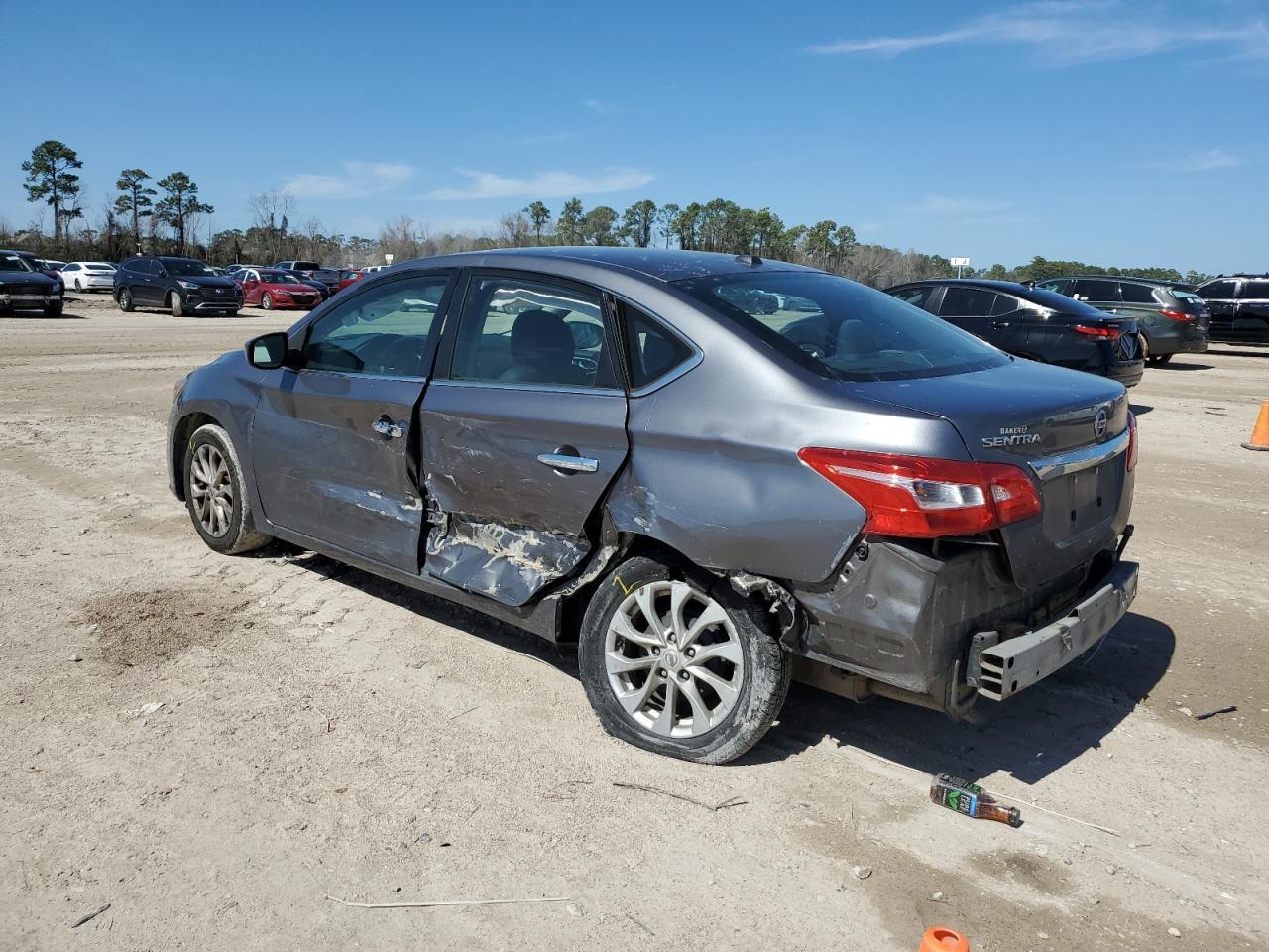 2018 NISSAN SENTRA S - Фото 2