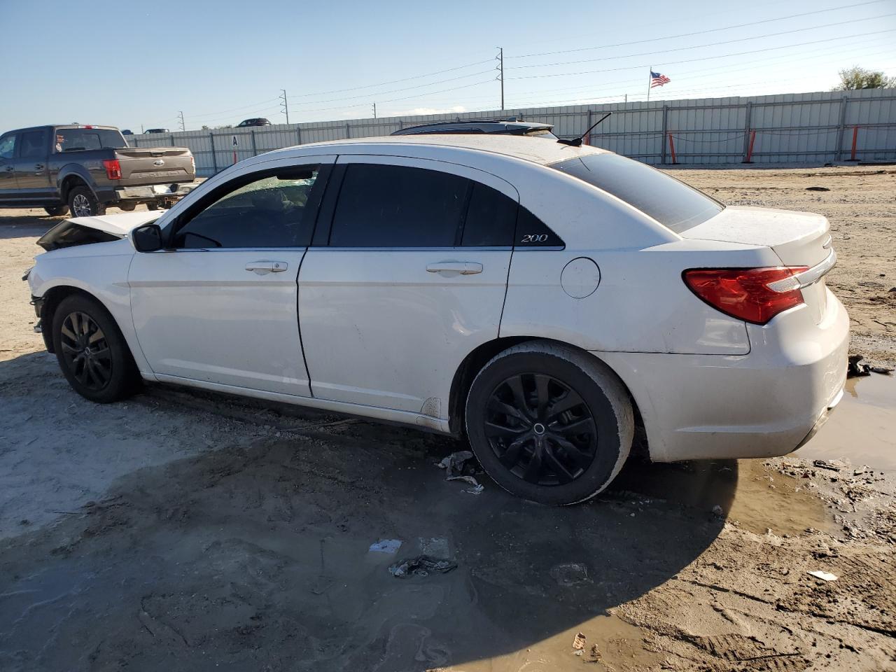 2012 CHRYSLER 200 LX - Image 2