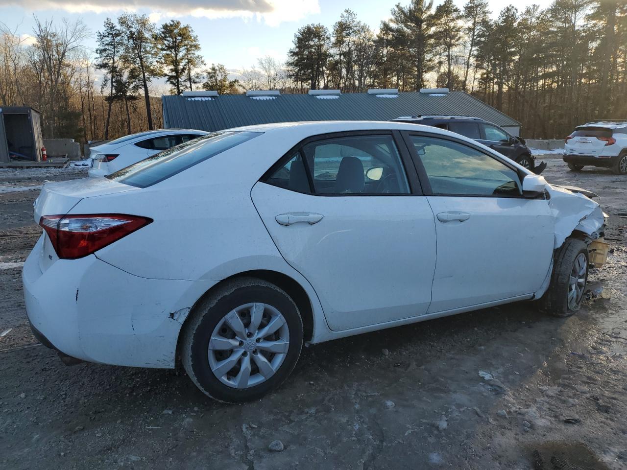 2015 TOYOTA COROLLA L - Image 3