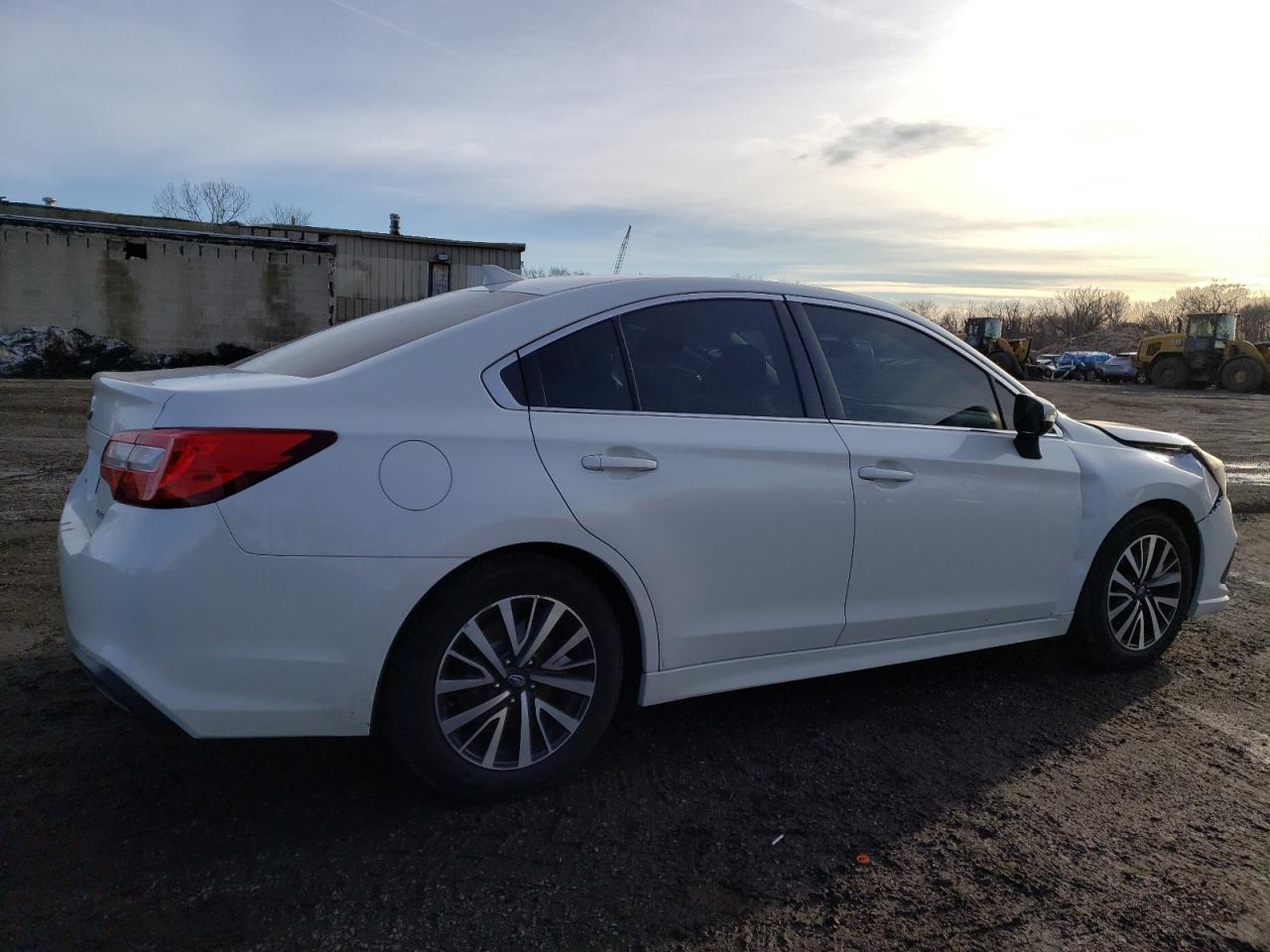 2019 SUBARU LEGACY 2.5 - Image 3
