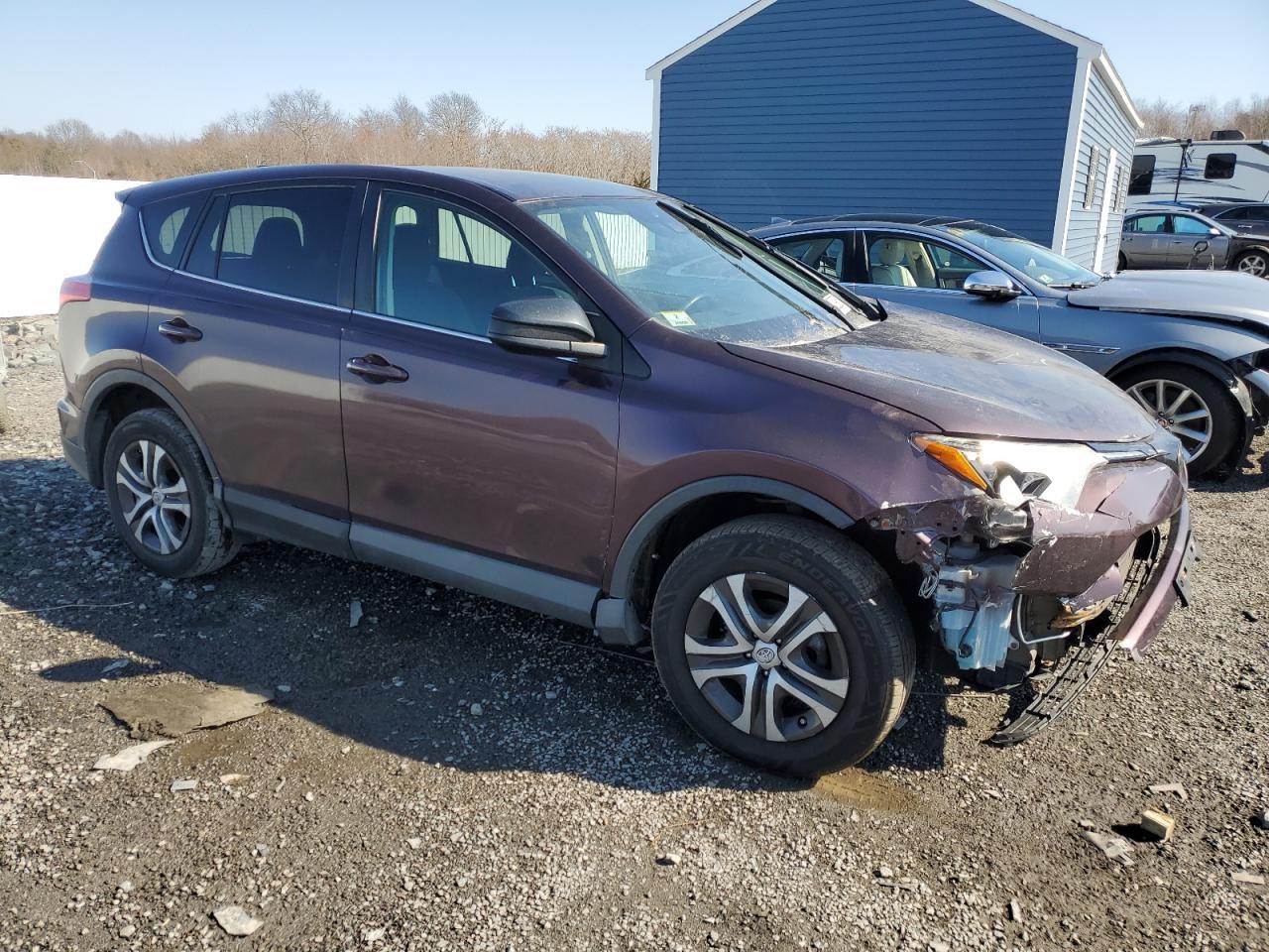 2018 TOYOTA RAV4 LE - Image 4