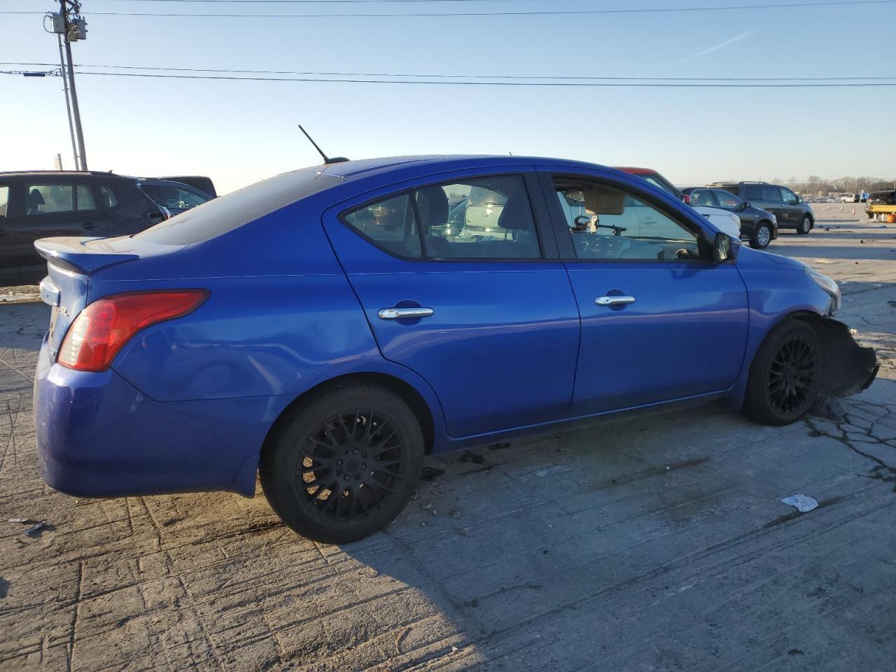 2016 NISSAN VERSA S - Image 3