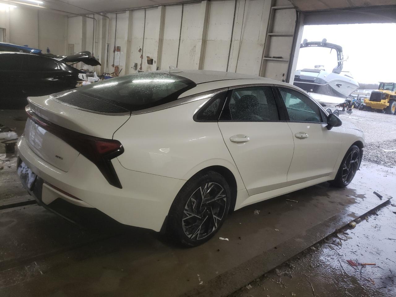 2025 KIA K5 GT LINE - Фото 3