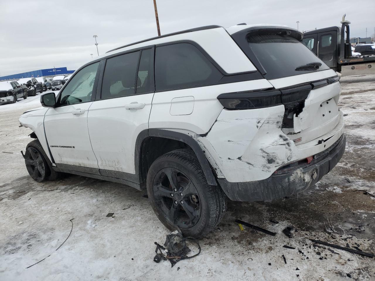 2024 JEEP GRAND CHER - Image 2
