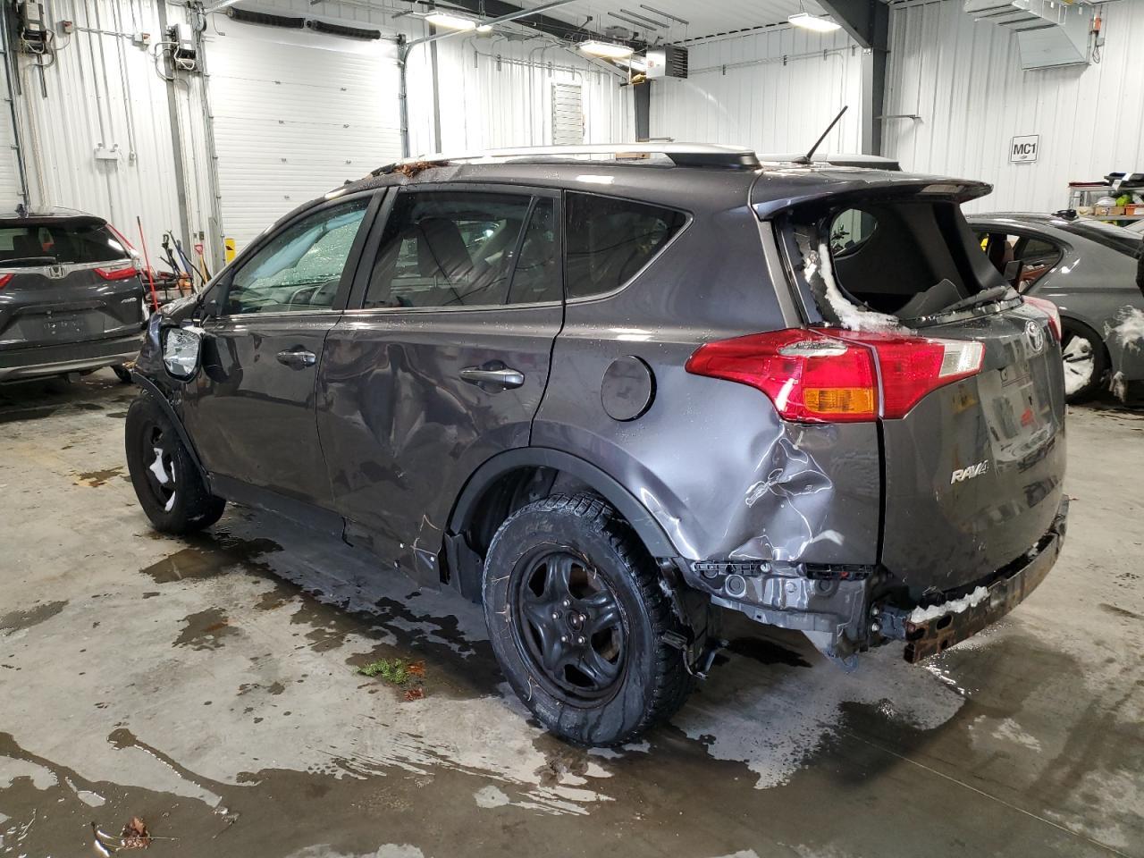 2015 TOYOTA RAV4 LE - Image 2