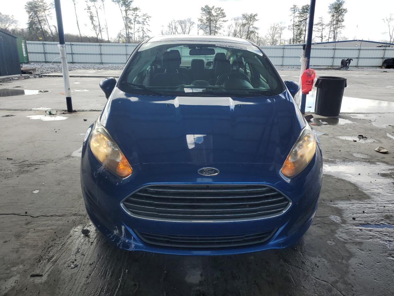 2019 FORD FIESTA SE - Image 5