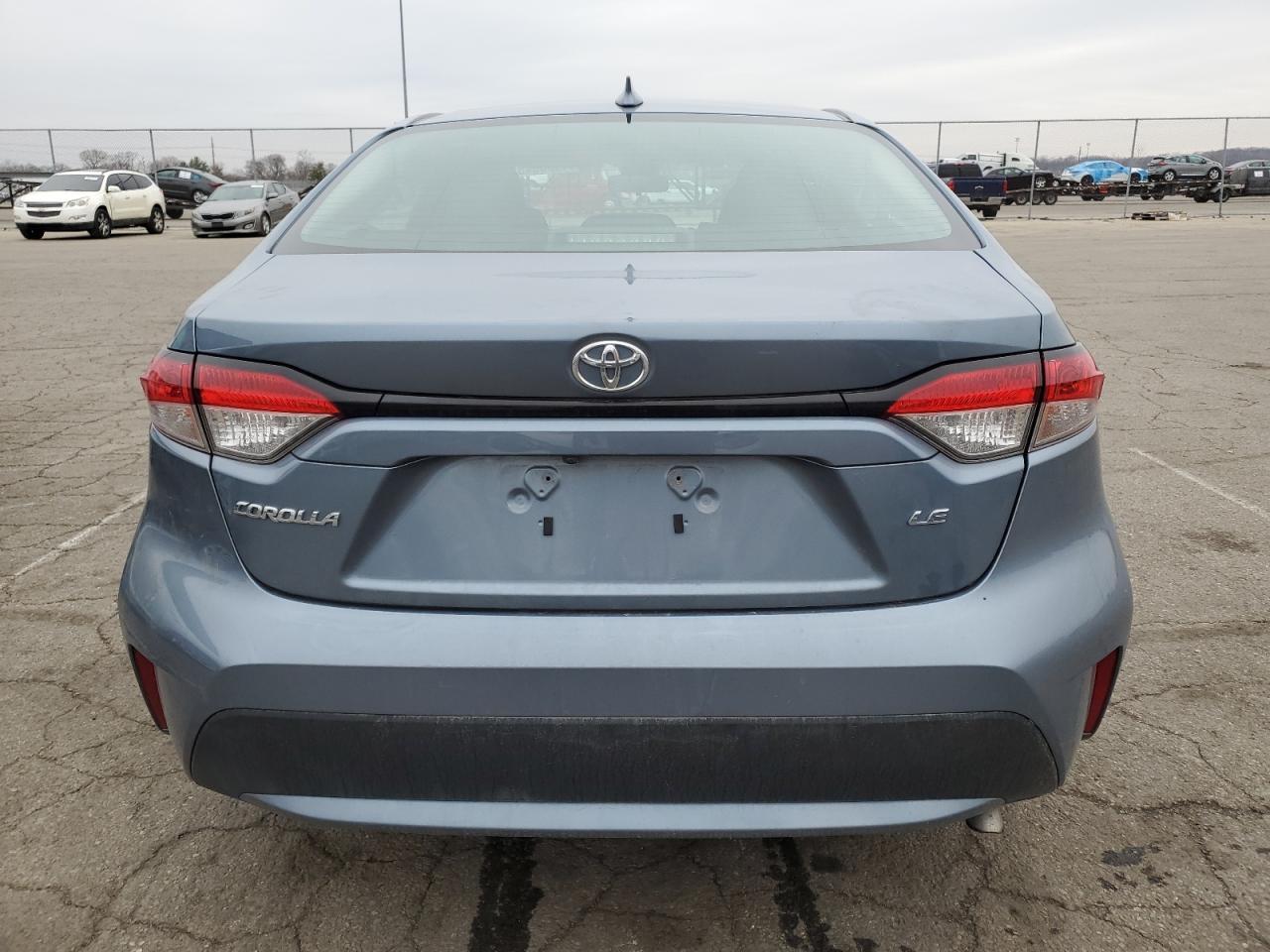 2021 TOYOTA COROLLA LE - Фото 6