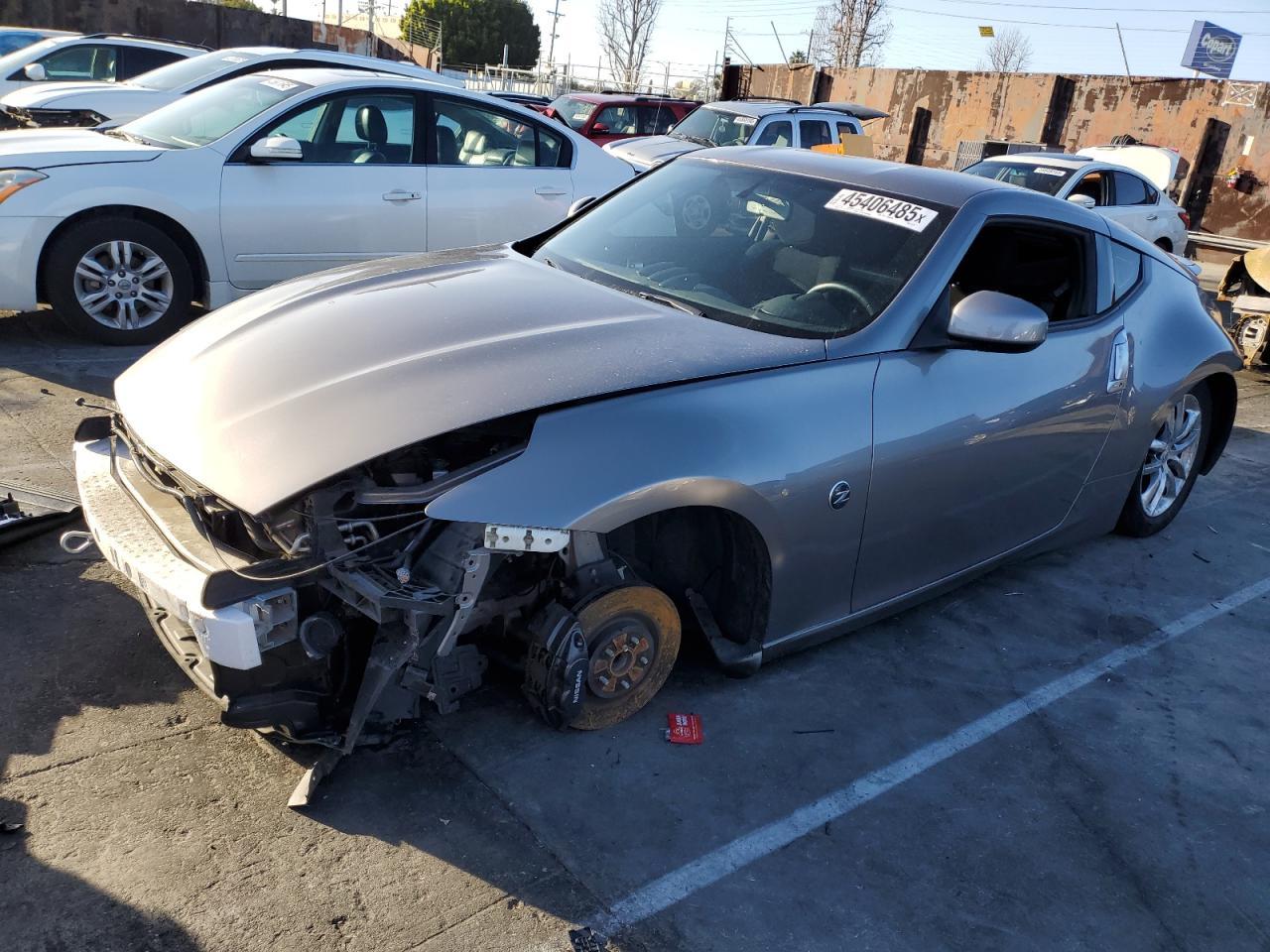 2010 NISSAN 370Z
