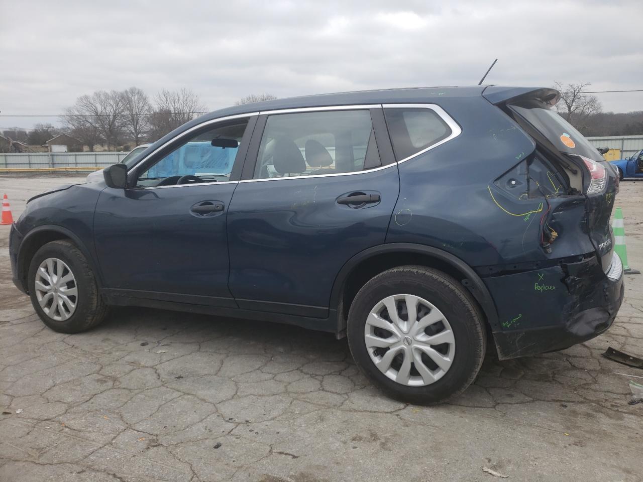2016 NISSAN ROGUE S - Фото 2
