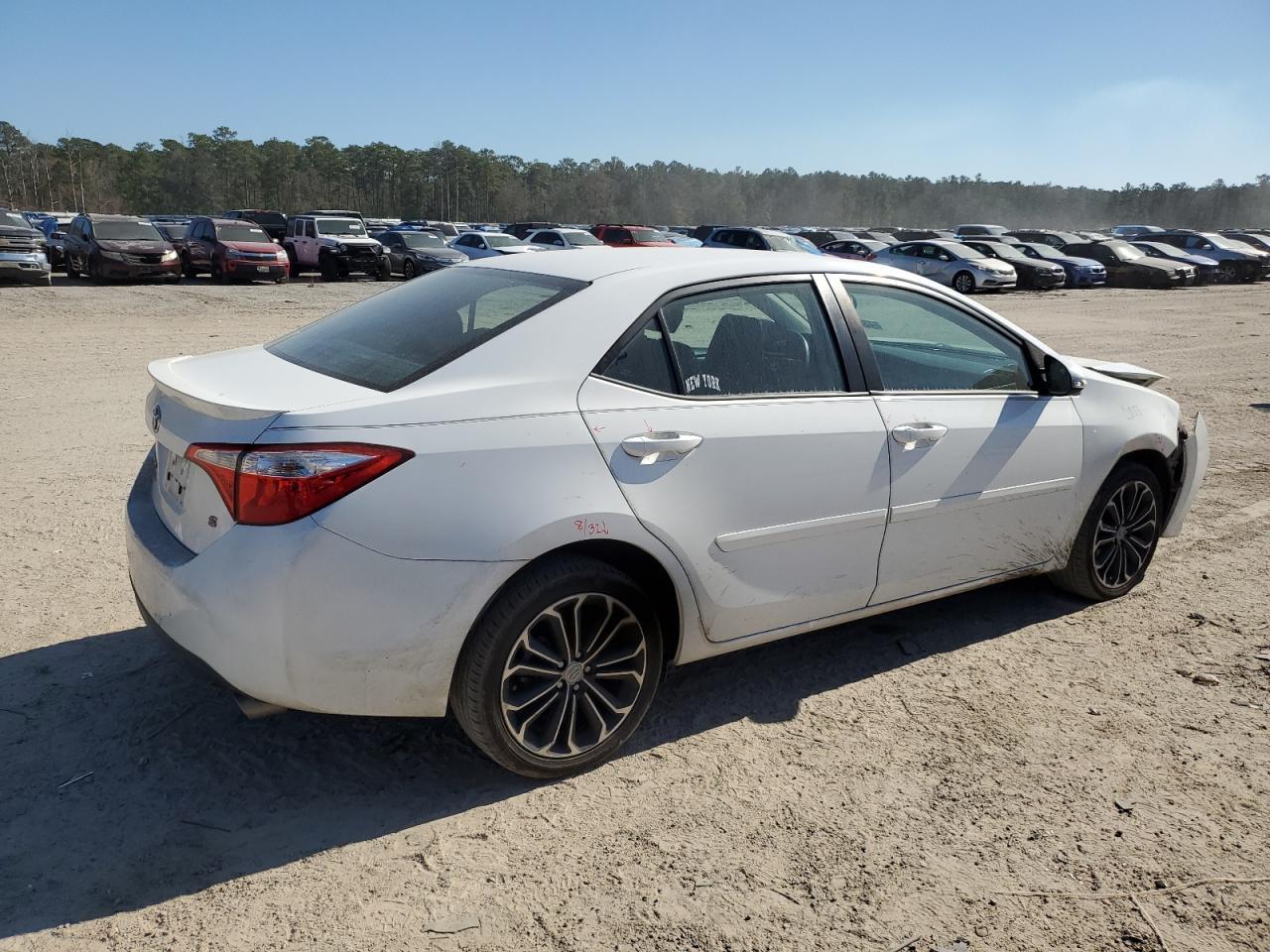 2014 TOYOTA COROLLA L - Фото 3