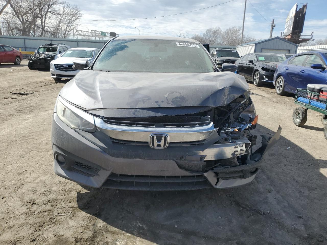 2016 HONDA CIVIC EX - Image 5