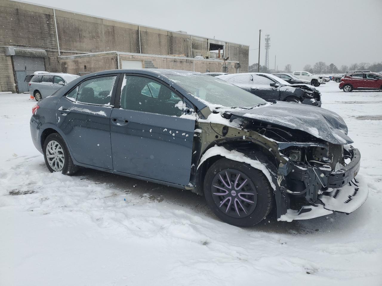 2018 TOYOTA COROLLA L - Фото 4