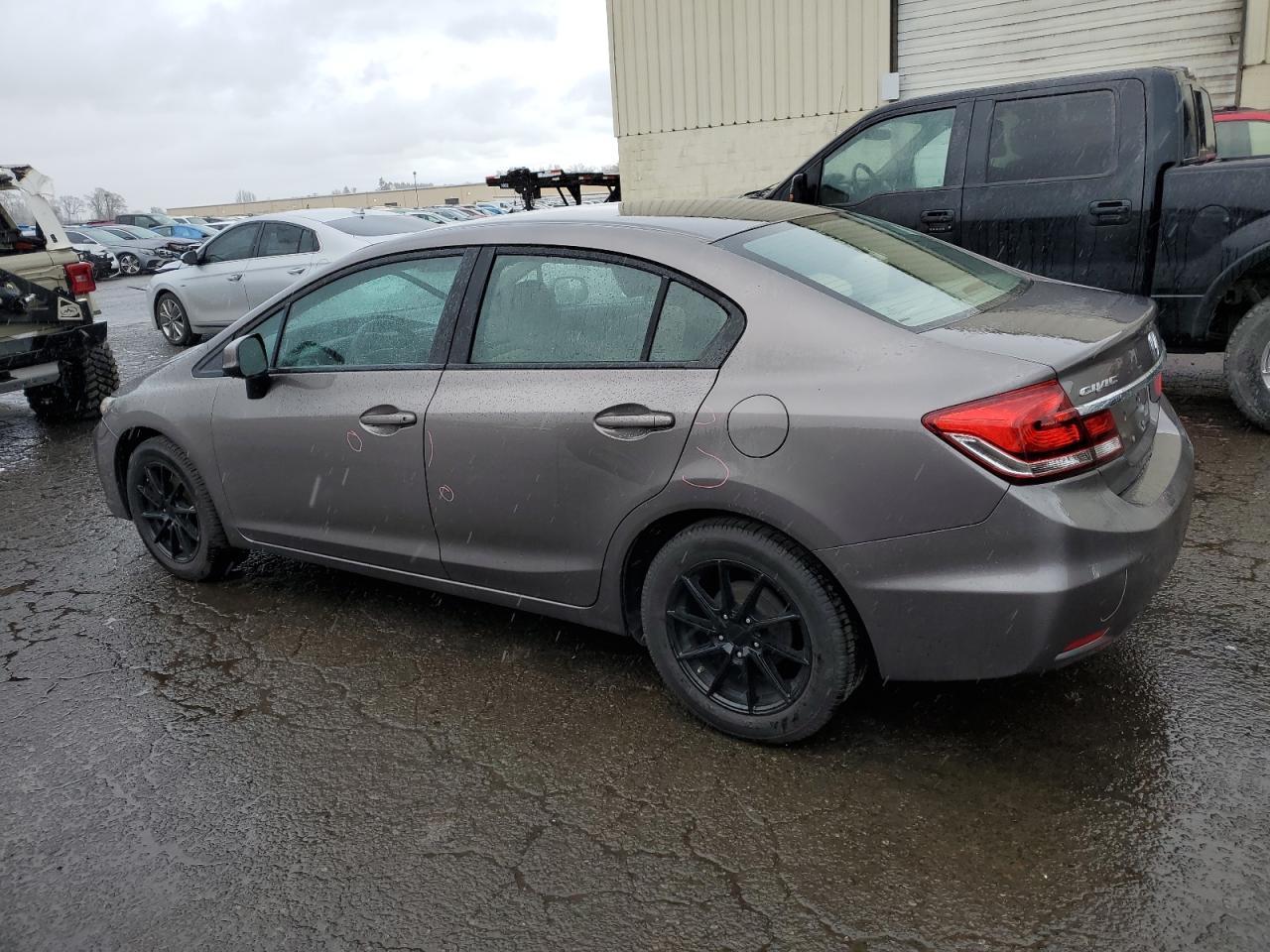 2013 HONDA CIVIC LX - Фото 2