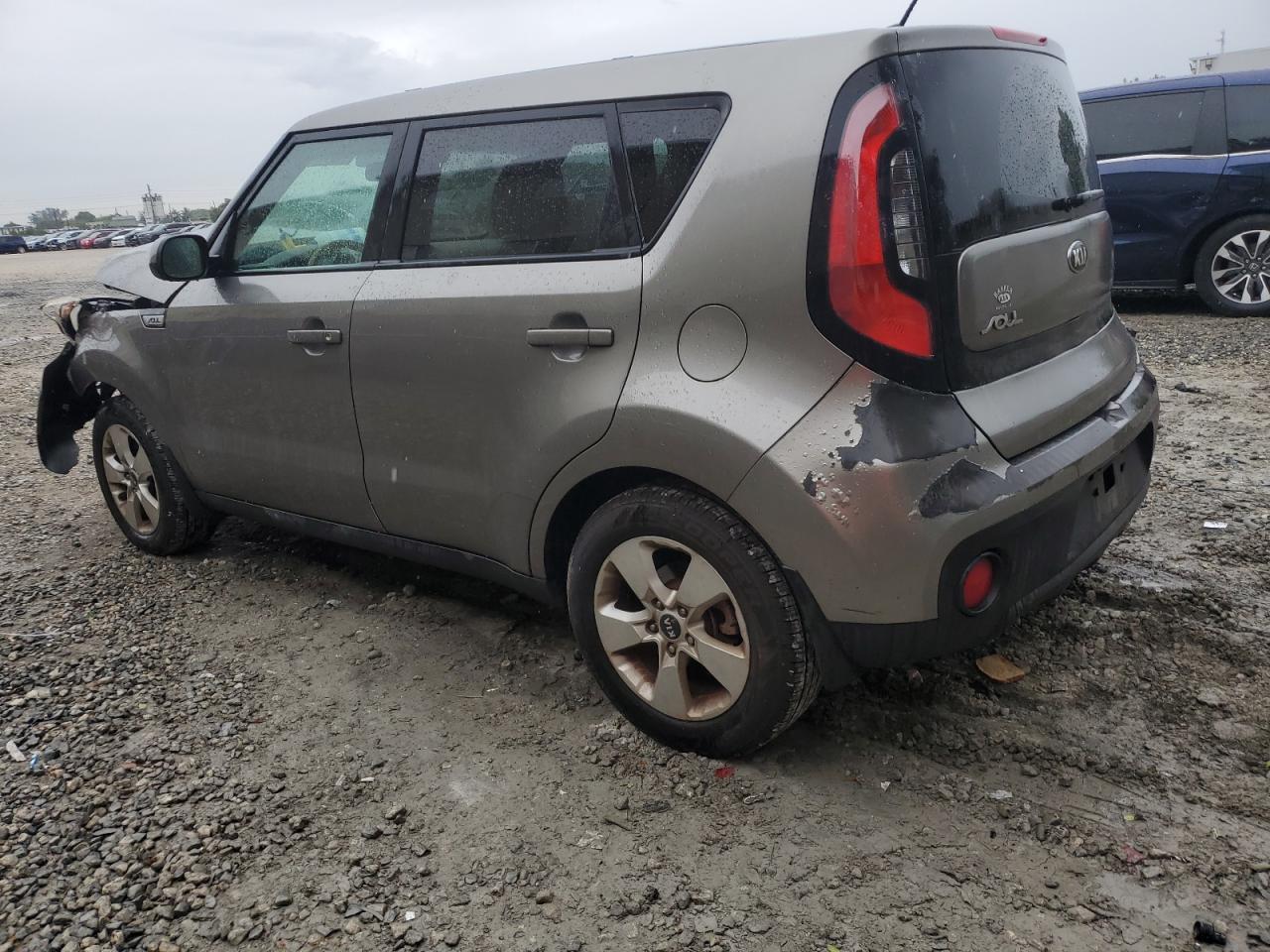 2017 KIA SOUL - Фото 2