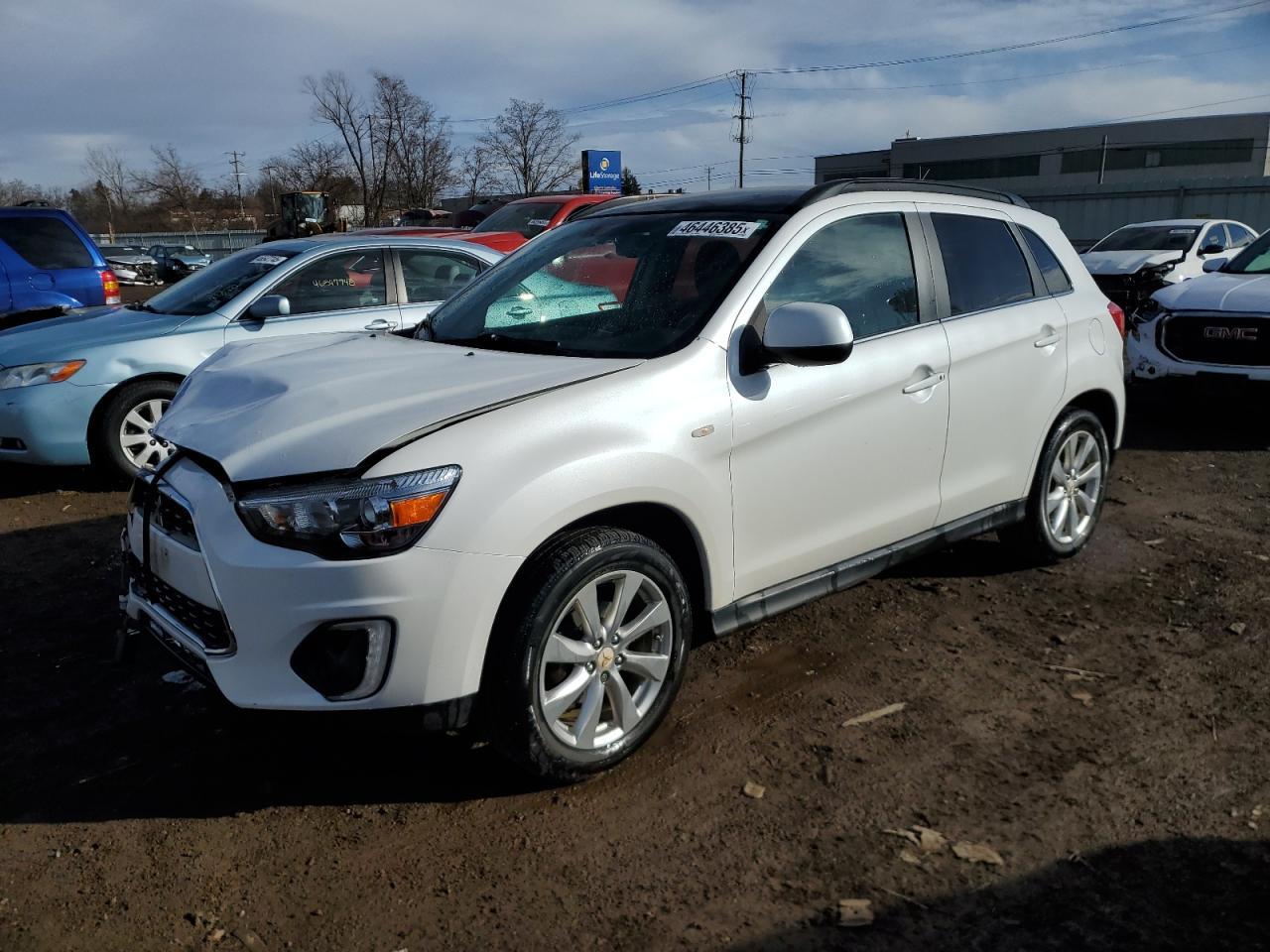 2015 MITSUBISHI OUTLANDER