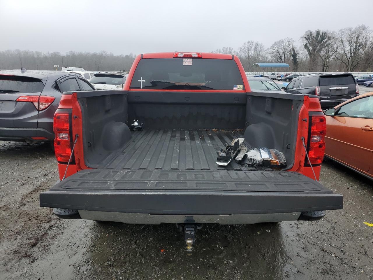 2017 CHEVROLET SILVERADO - Image 6