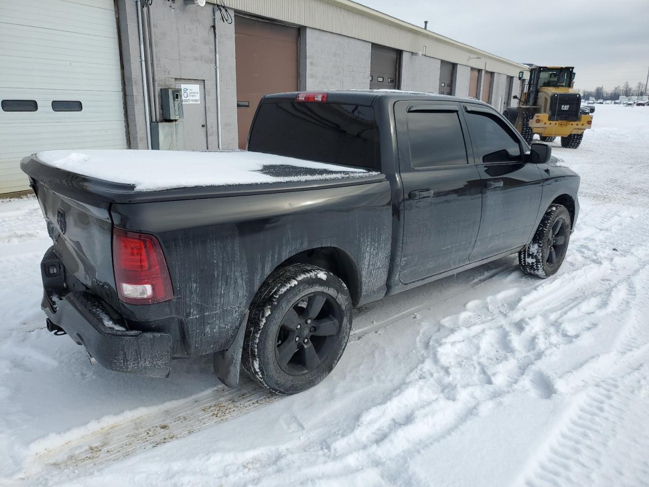 2014 RAM 1500 ST - Image 3