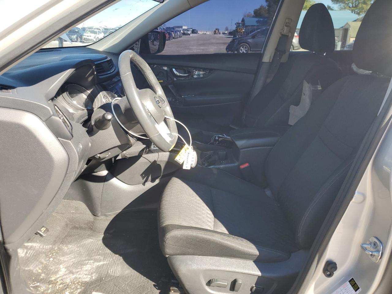 2017 NISSAN ROGUE S - Фото 7