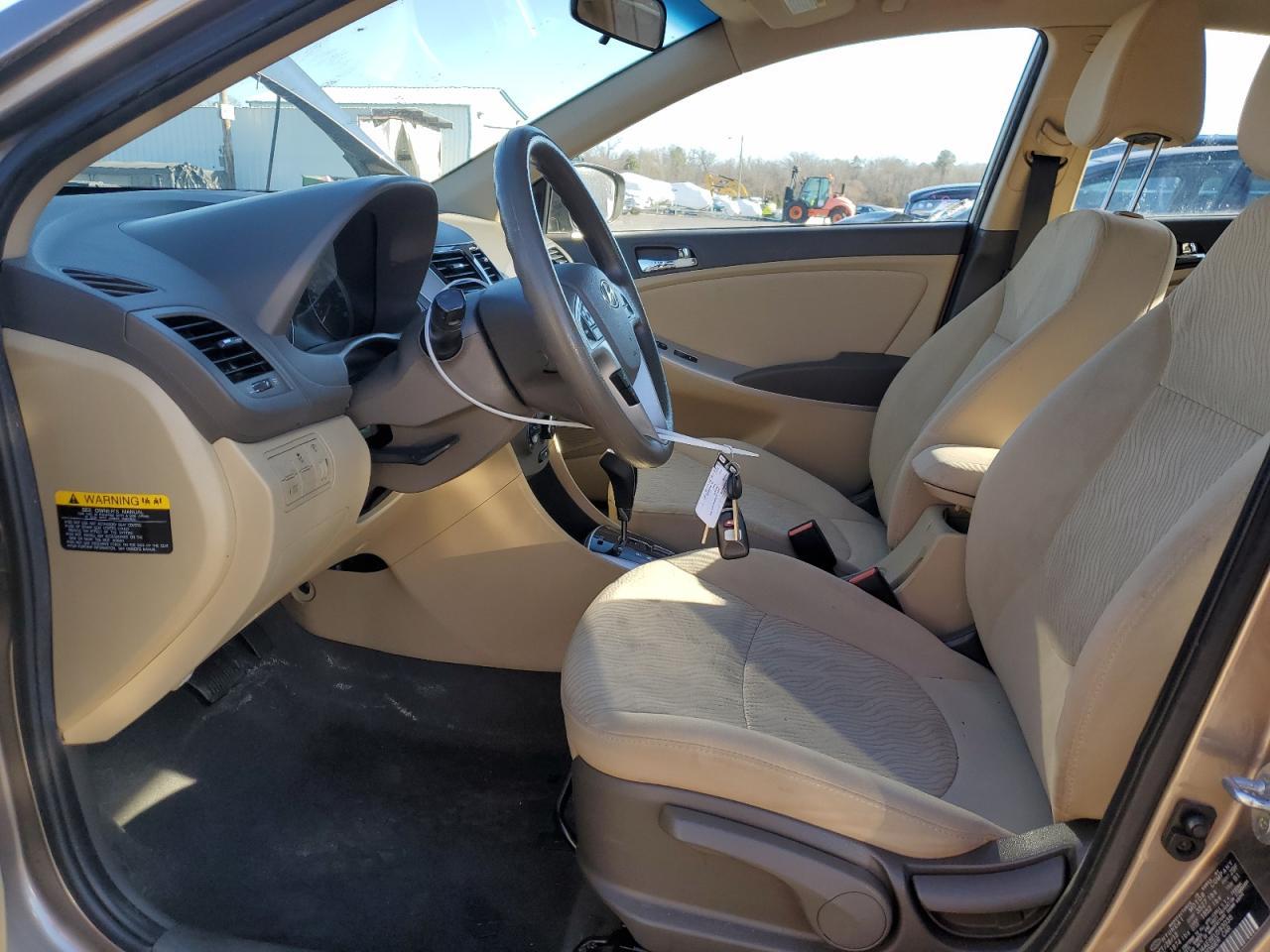 2014 HYUNDAI ACCENT GLS - Фото 7