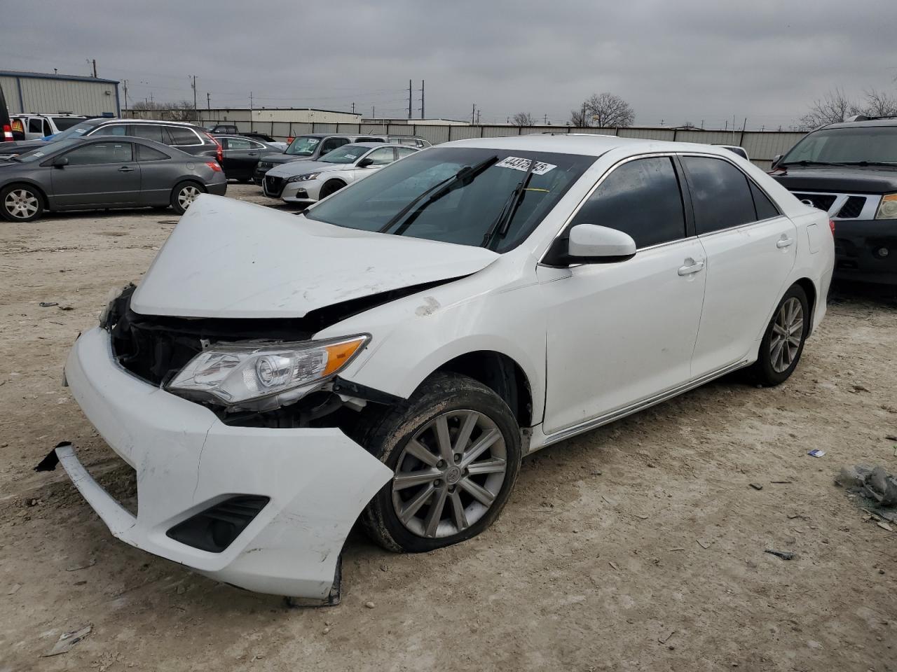 2014 TOYOTA CAMRY L