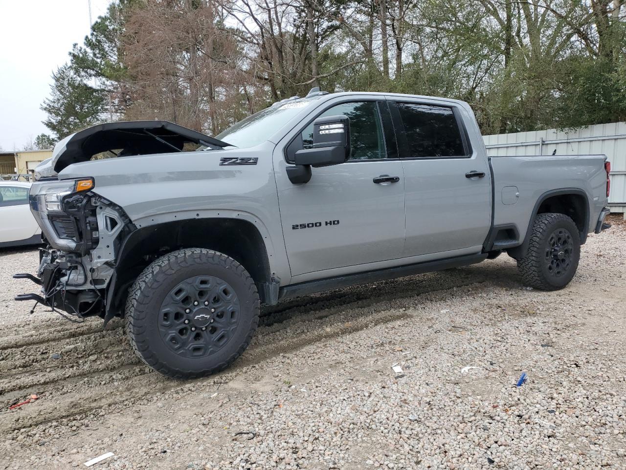2024 CHEVROLET SILVERADO