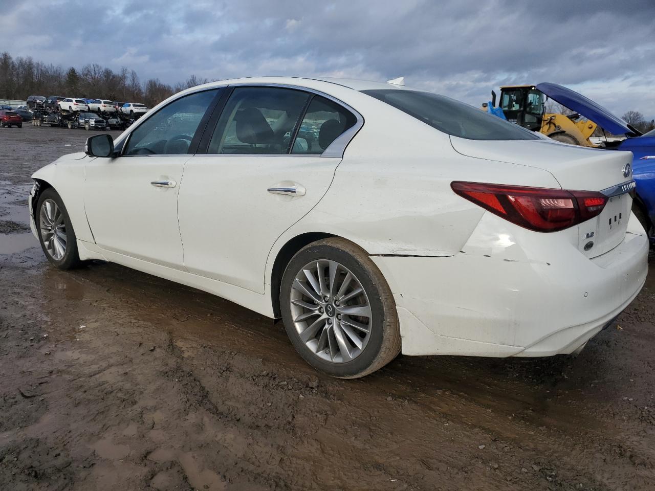 2022 INFINITI Q50 LUXE - Фото 2