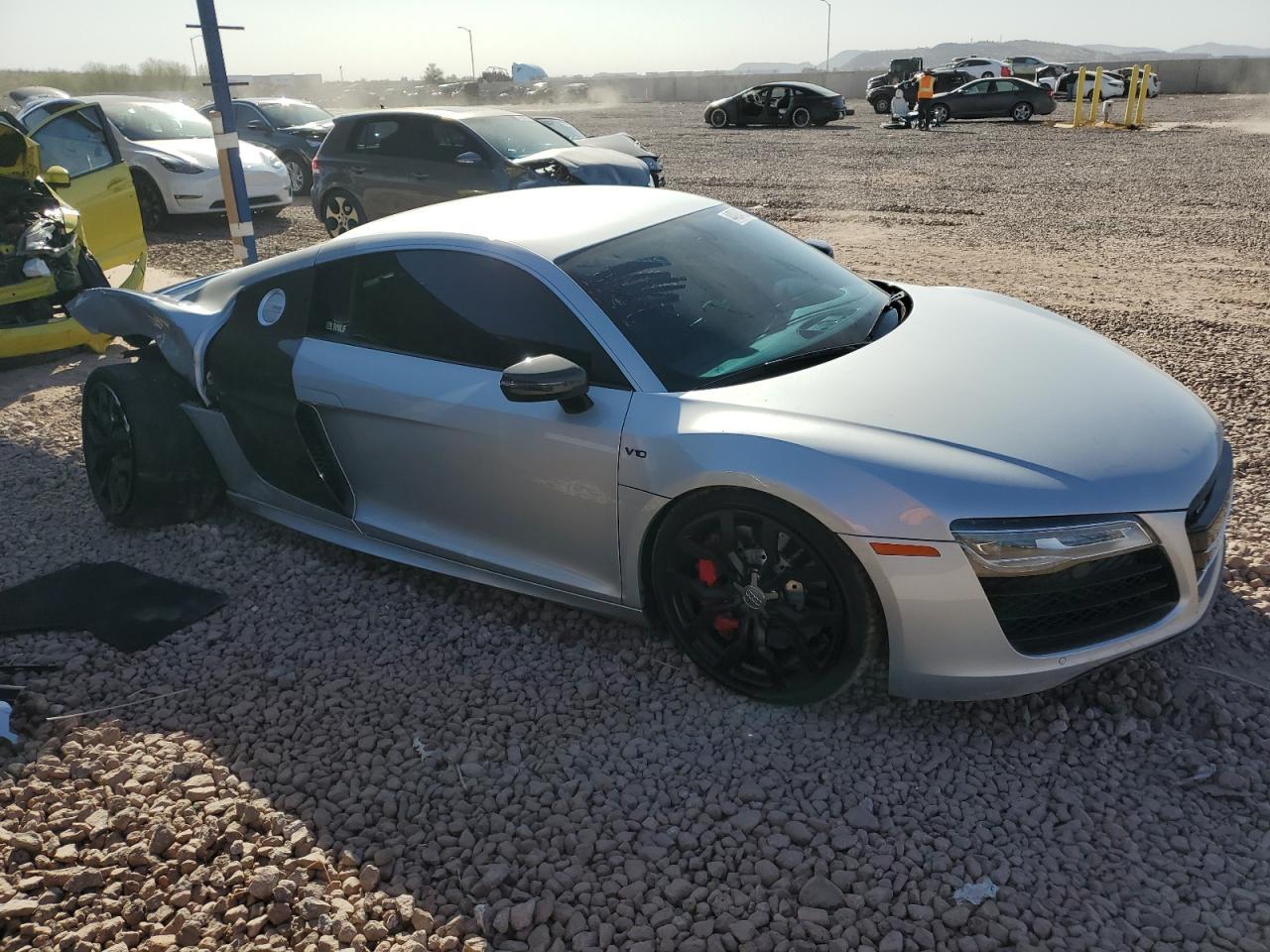 2015 AUDI R8 5.2 QUA - Фото 4