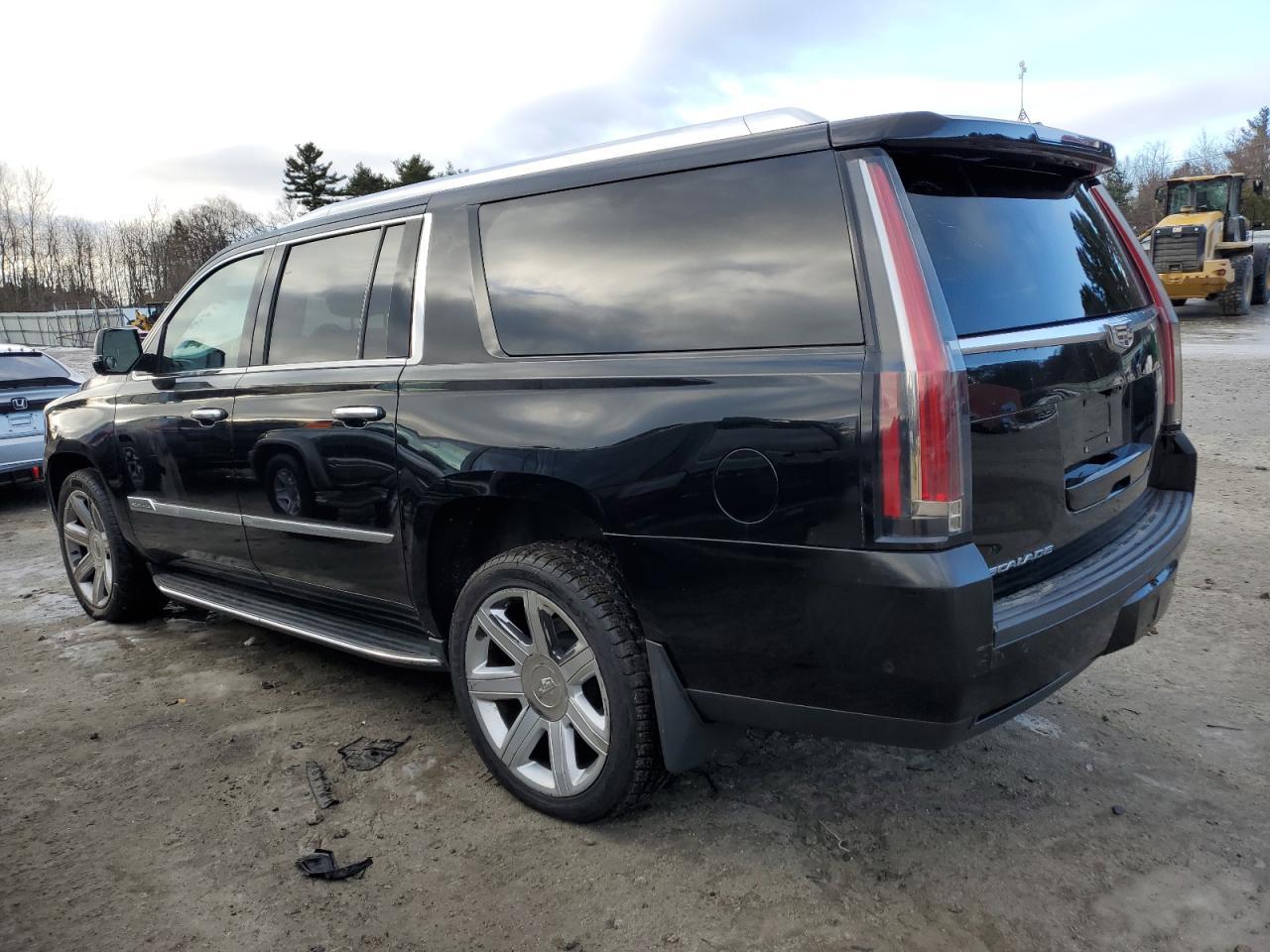 2017 CADILLAC ESCALADE E - Фото 2
