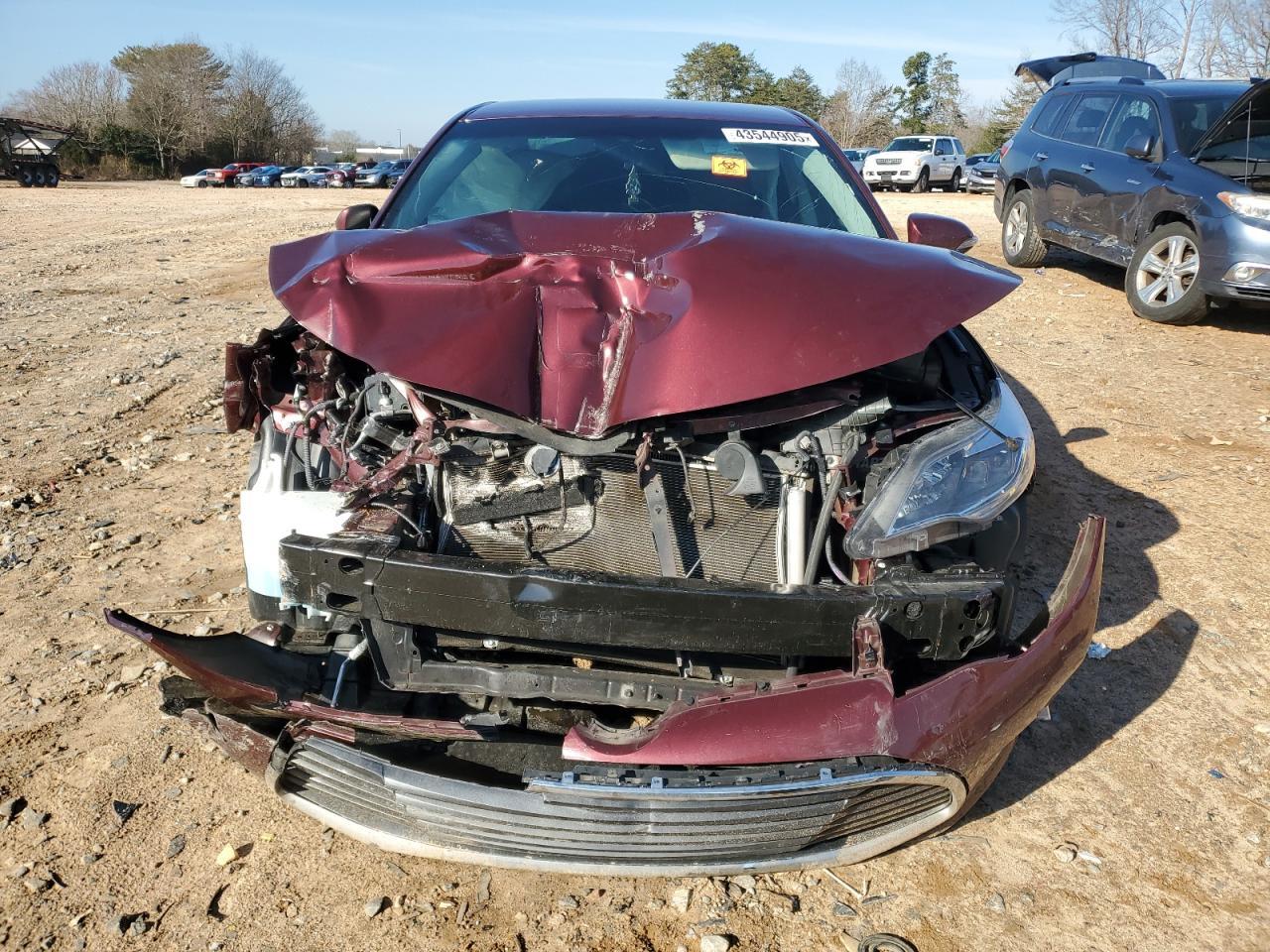 2016 TOYOTA AVALON XLE - Image 5