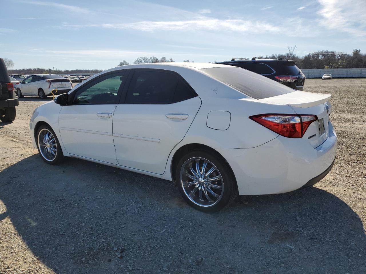 2014 TOYOTA COROLLA L - Image 2