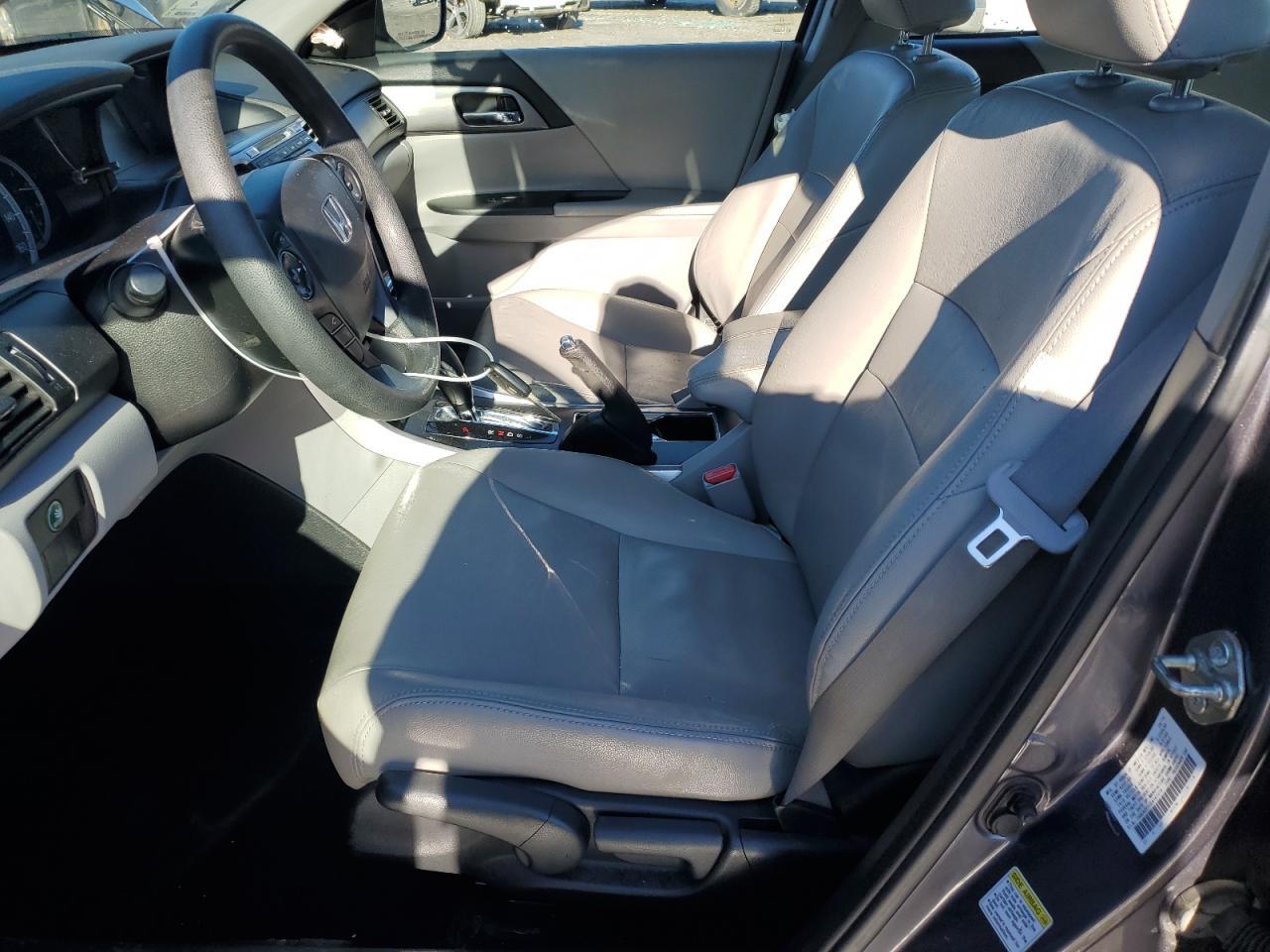 2014 HONDA ACCORD LX - Image 7
