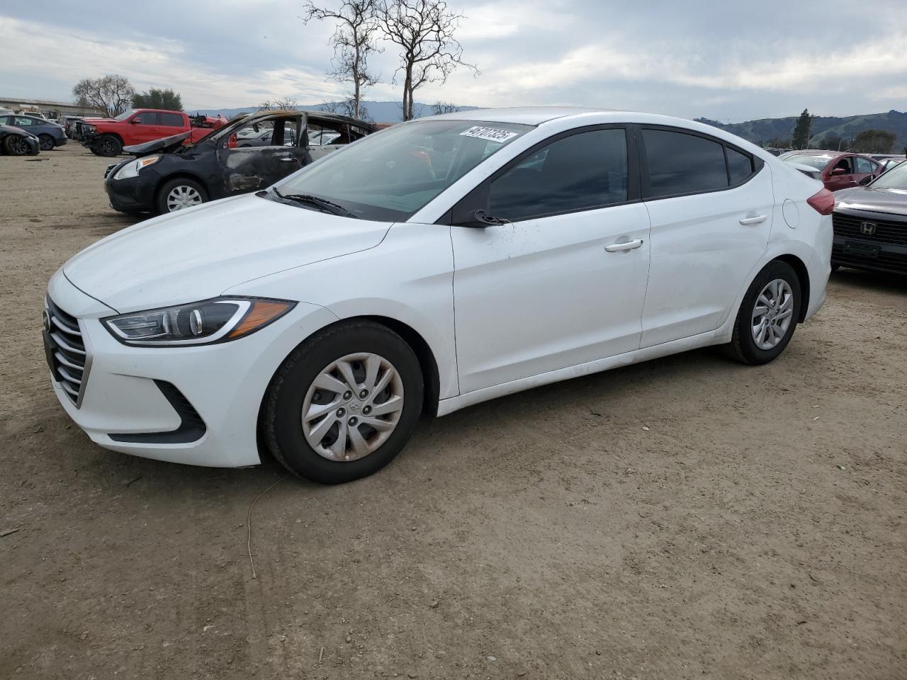 2018 HYUNDAI ELANTRA SE