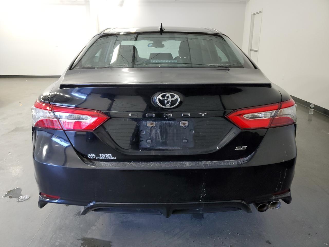 2020 TOYOTA CAMRY SE - Image 6