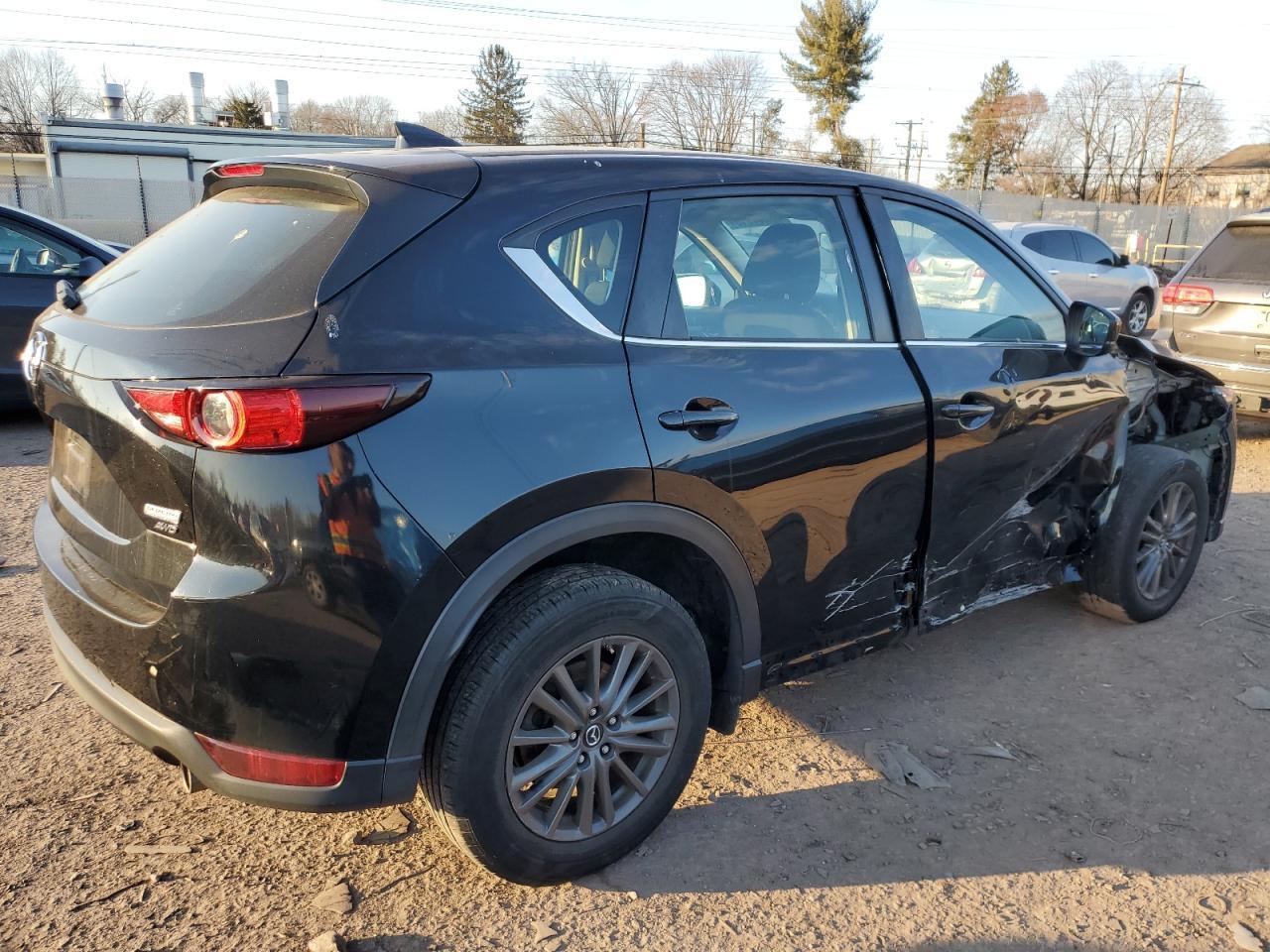 2019 MAZDA CX-5 SPORT - Фото 3