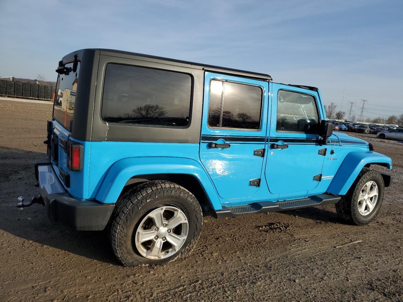 2017 JEEP WRANGLER U - Image 3